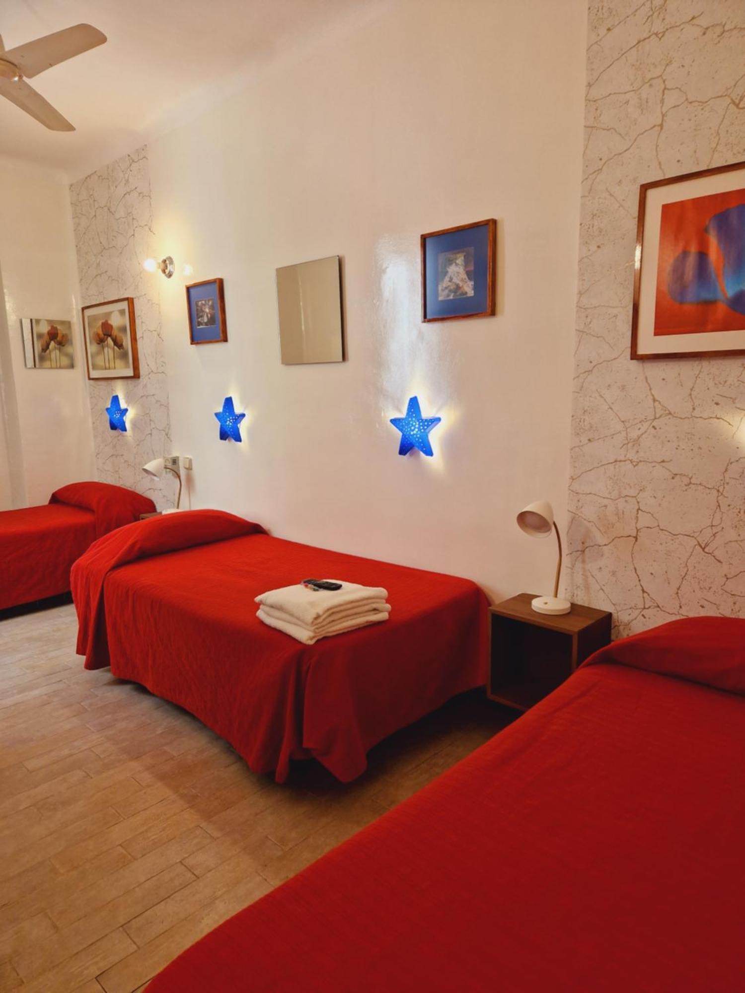 Casa De Huespedes Dolce Vita Μαδρίτη Εξωτερικό φωτογραφία