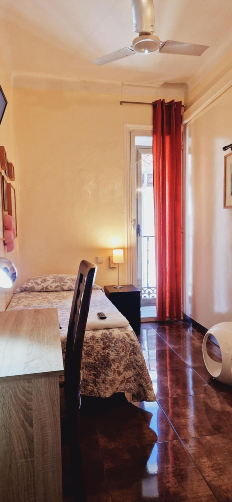 Casa De Huespedes Dolce Vita Μαδρίτη Εξωτερικό φωτογραφία