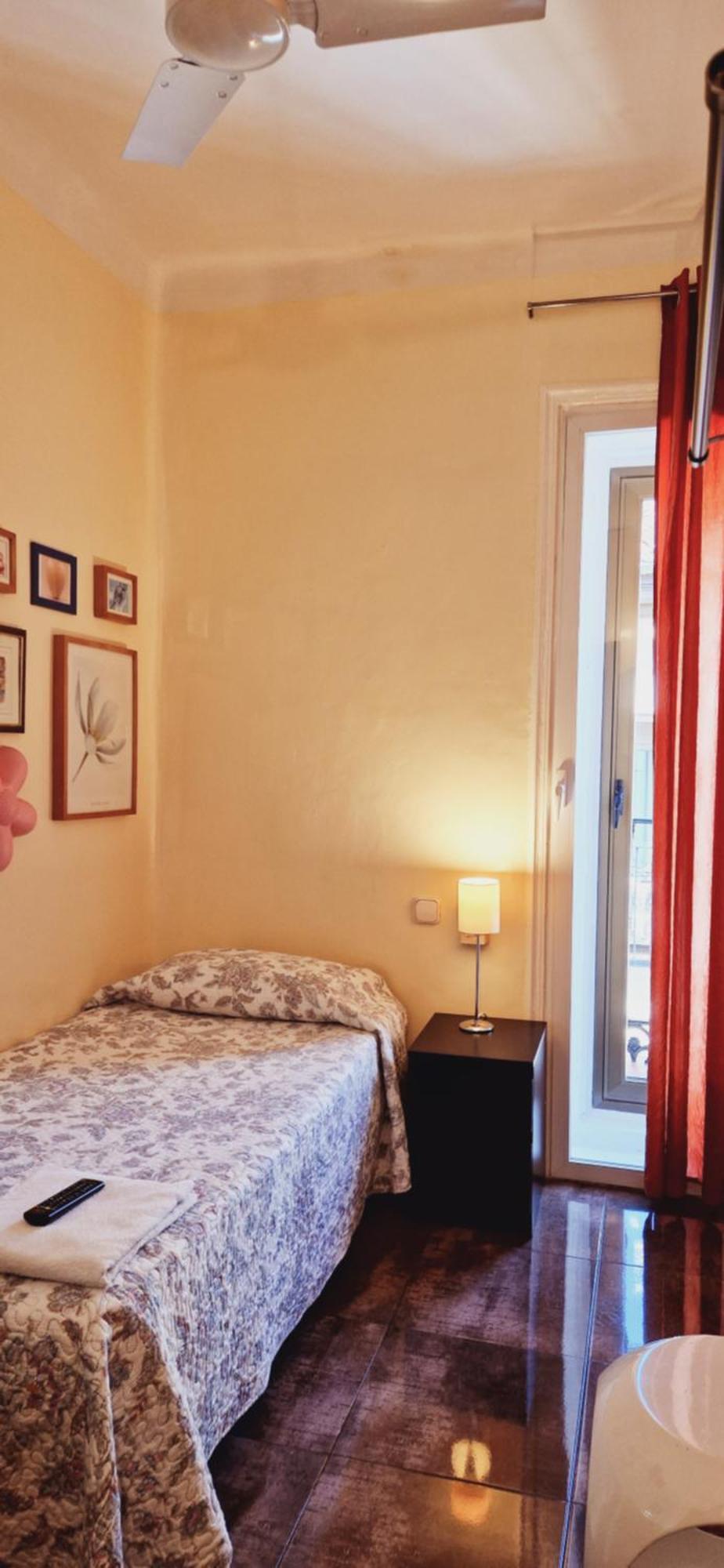 Casa De Huespedes Dolce Vita Μαδρίτη Εξωτερικό φωτογραφία