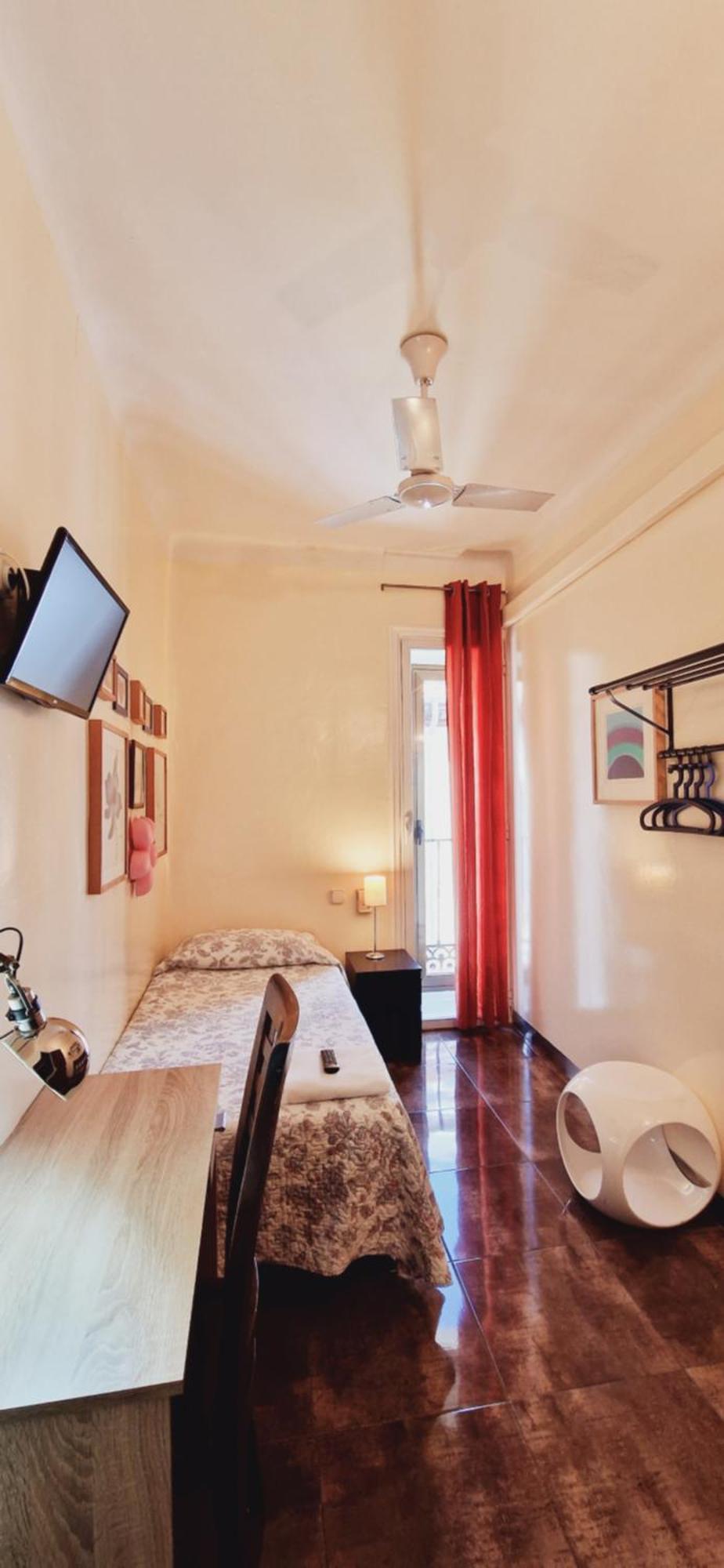 Casa De Huespedes Dolce Vita Μαδρίτη Εξωτερικό φωτογραφία